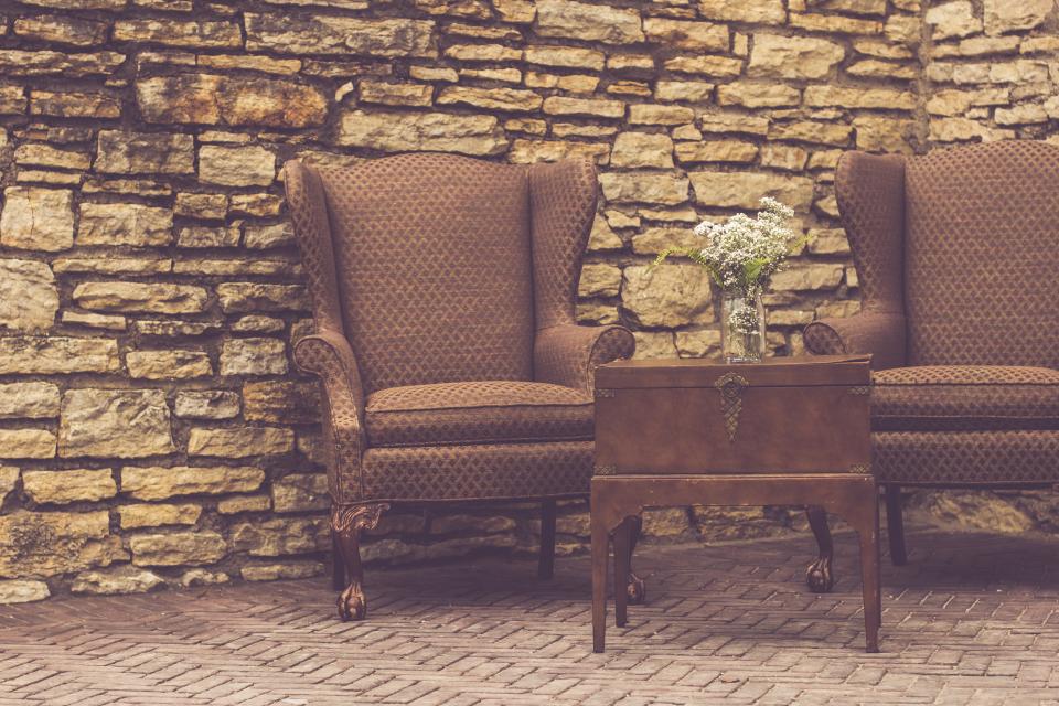 Up to 20% off tables and beds