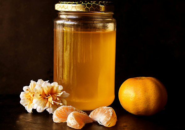 What the colour of honey tells you