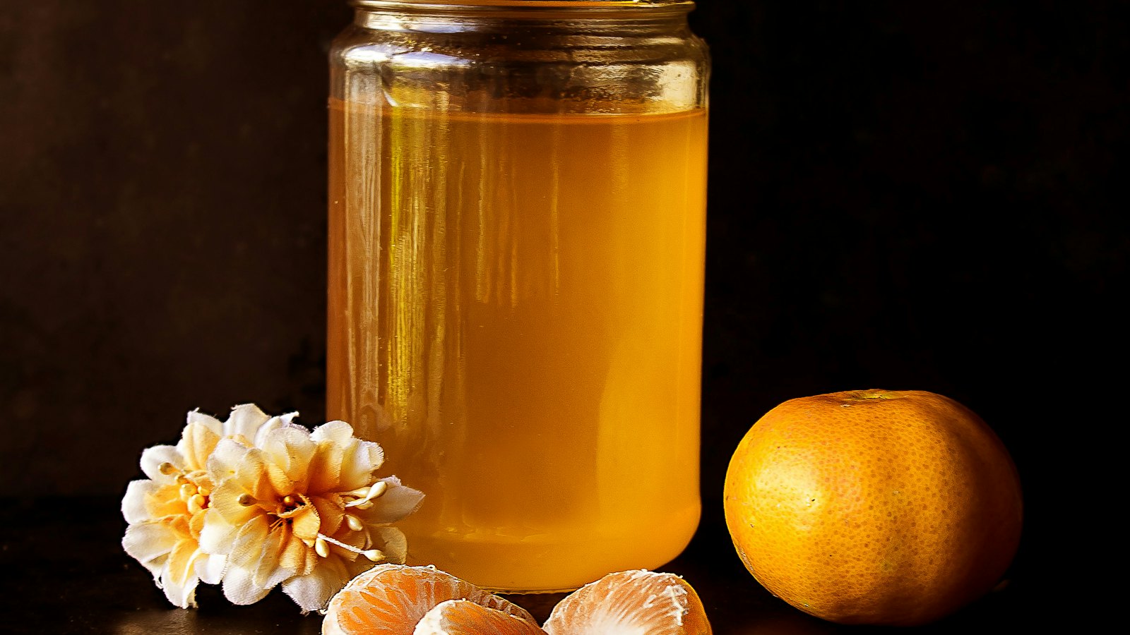 Newsletter image — honey jars