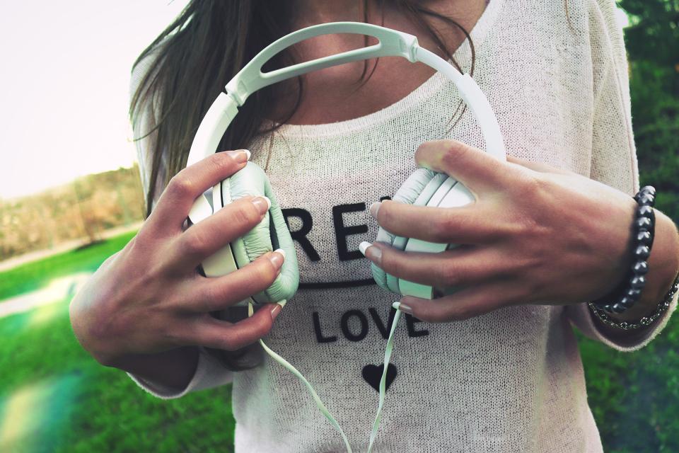 nimbus sport buds headphones